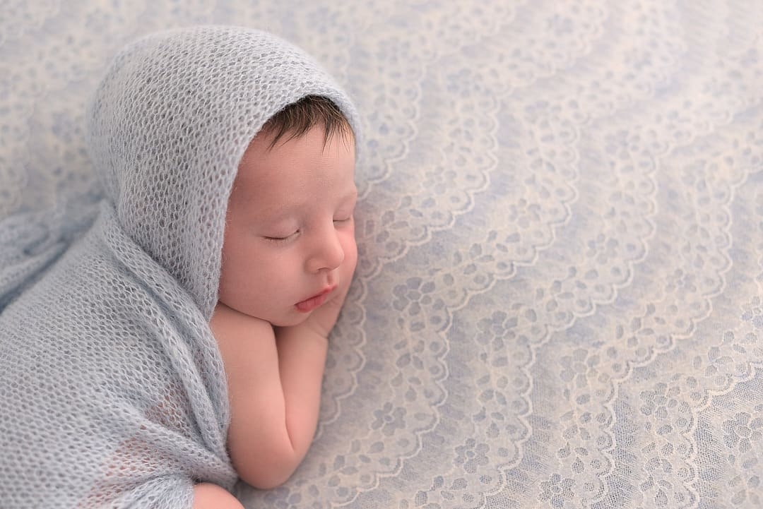 foto-neonato-belluno-diego dalla valle-fotografo specializzato-foto-professionali-trentino